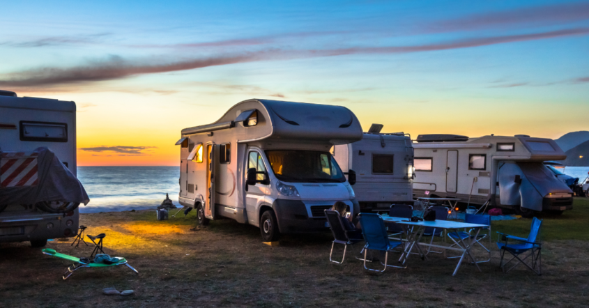 Motorhome vs. Campervan: Which is Better for Travel?